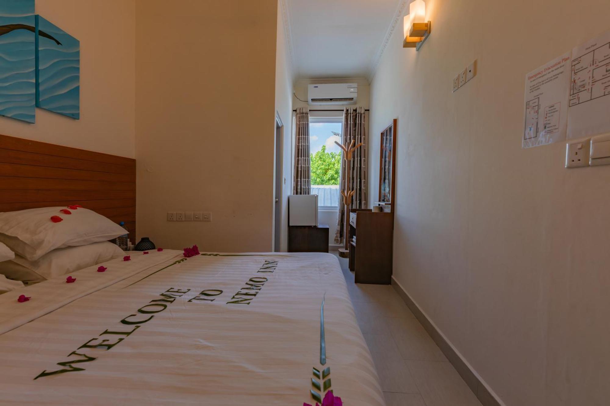 Nemo Inn Omadhoo Экстерьер фото