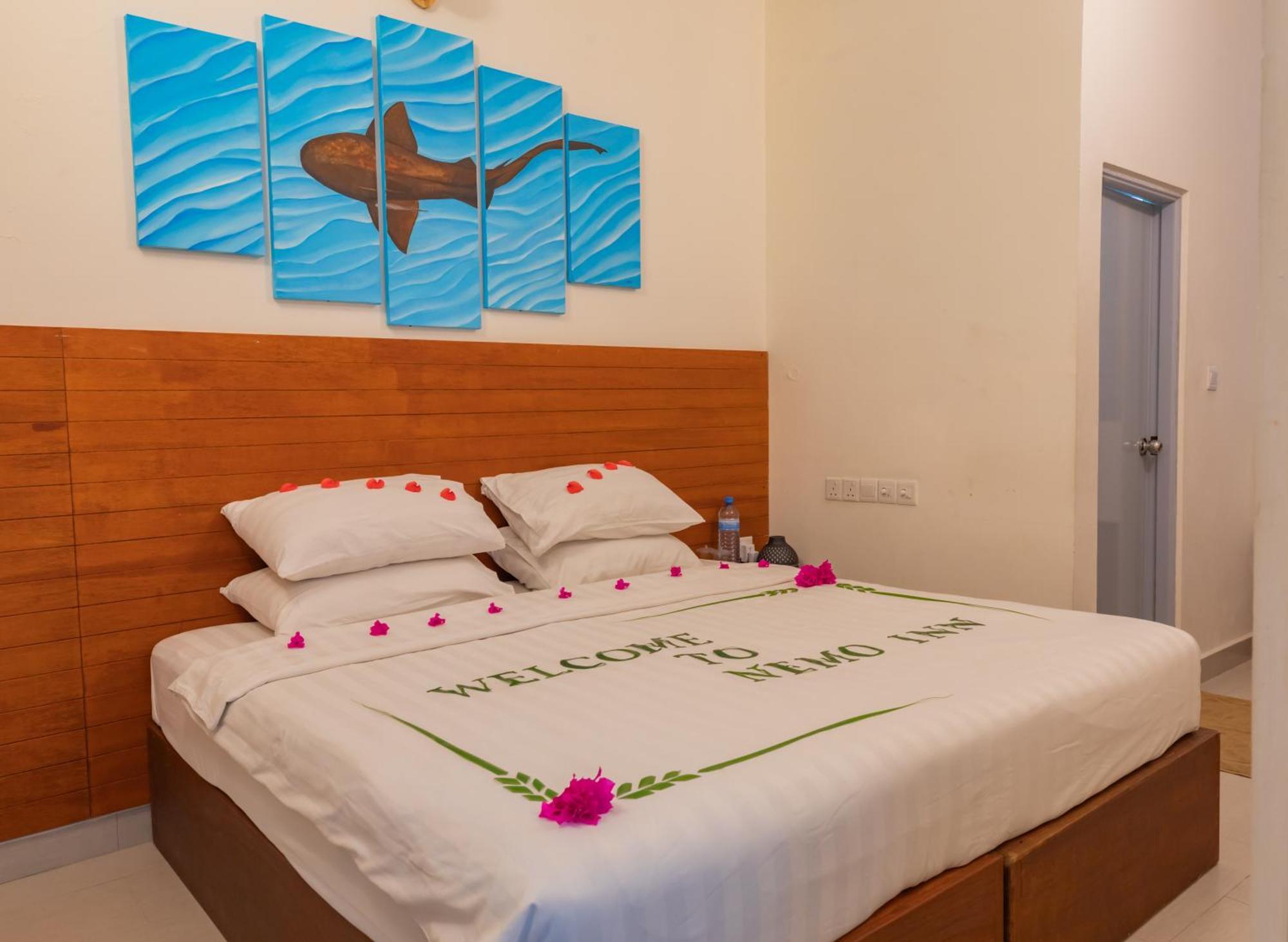 Nemo Inn Omadhoo Экстерьер фото